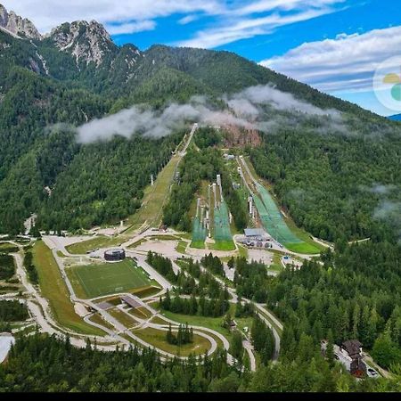 Apartamento Zbogar Rateče Exterior foto